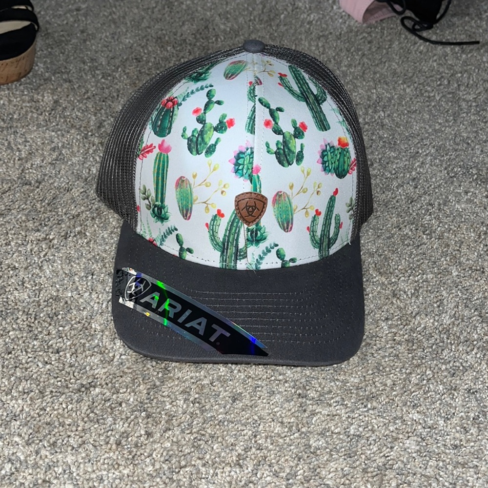 New Ariat hat